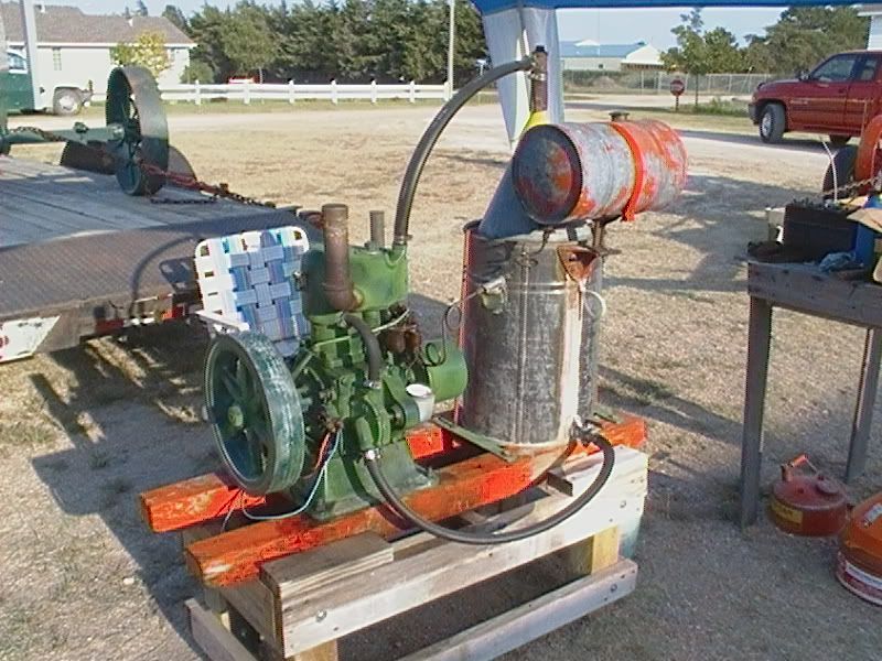 Show report Goessel Kansas 2010 (many LARGE photos) Smokstak® Antique Engine Community